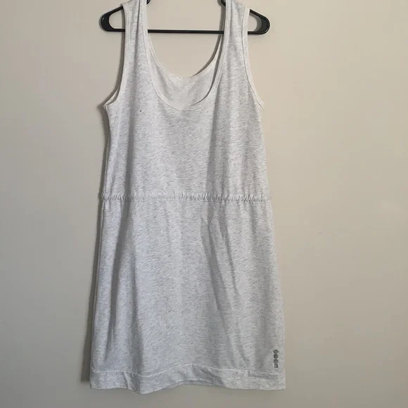 Bench Dress - Picture 3 of 6